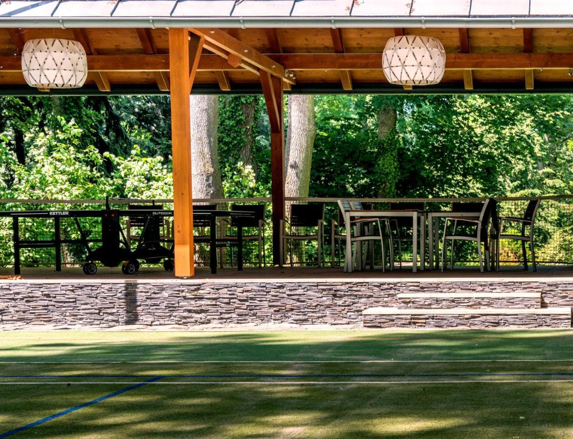 Zamek Ratmerice - Hotel & Resort מראה חיצוני תמונה