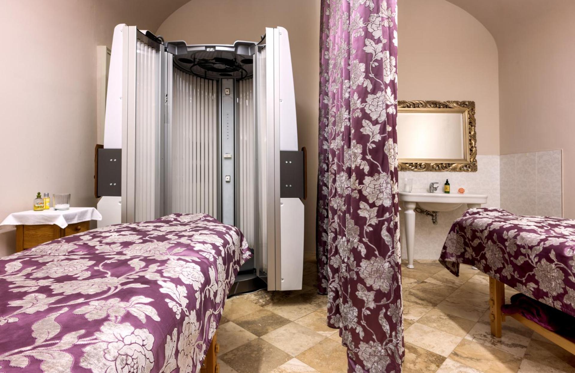 Zamek Ratmerice - Hotel & Resort מראה חיצוני תמונה