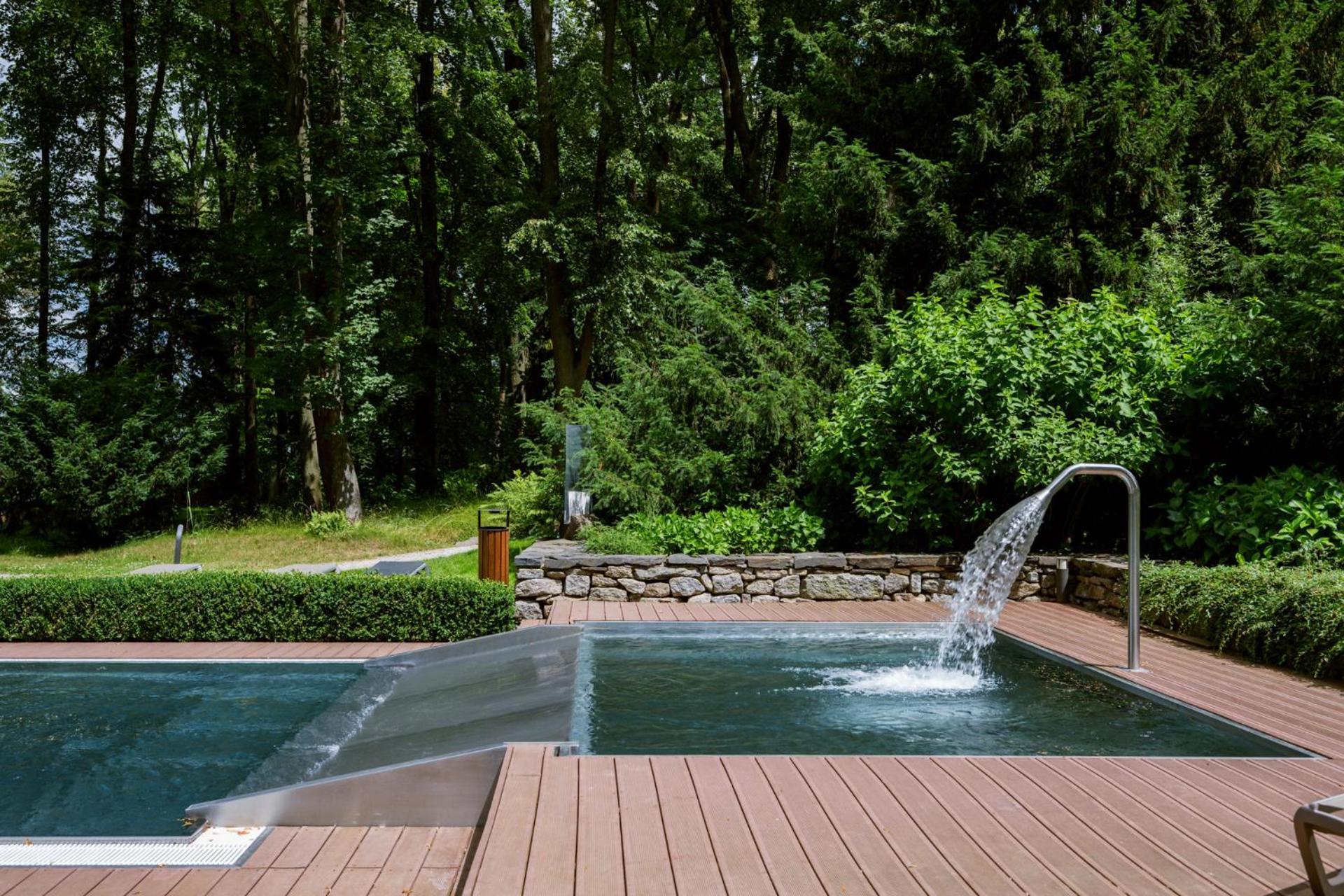 Zamek Ratmerice - Hotel & Resort מראה חיצוני תמונה